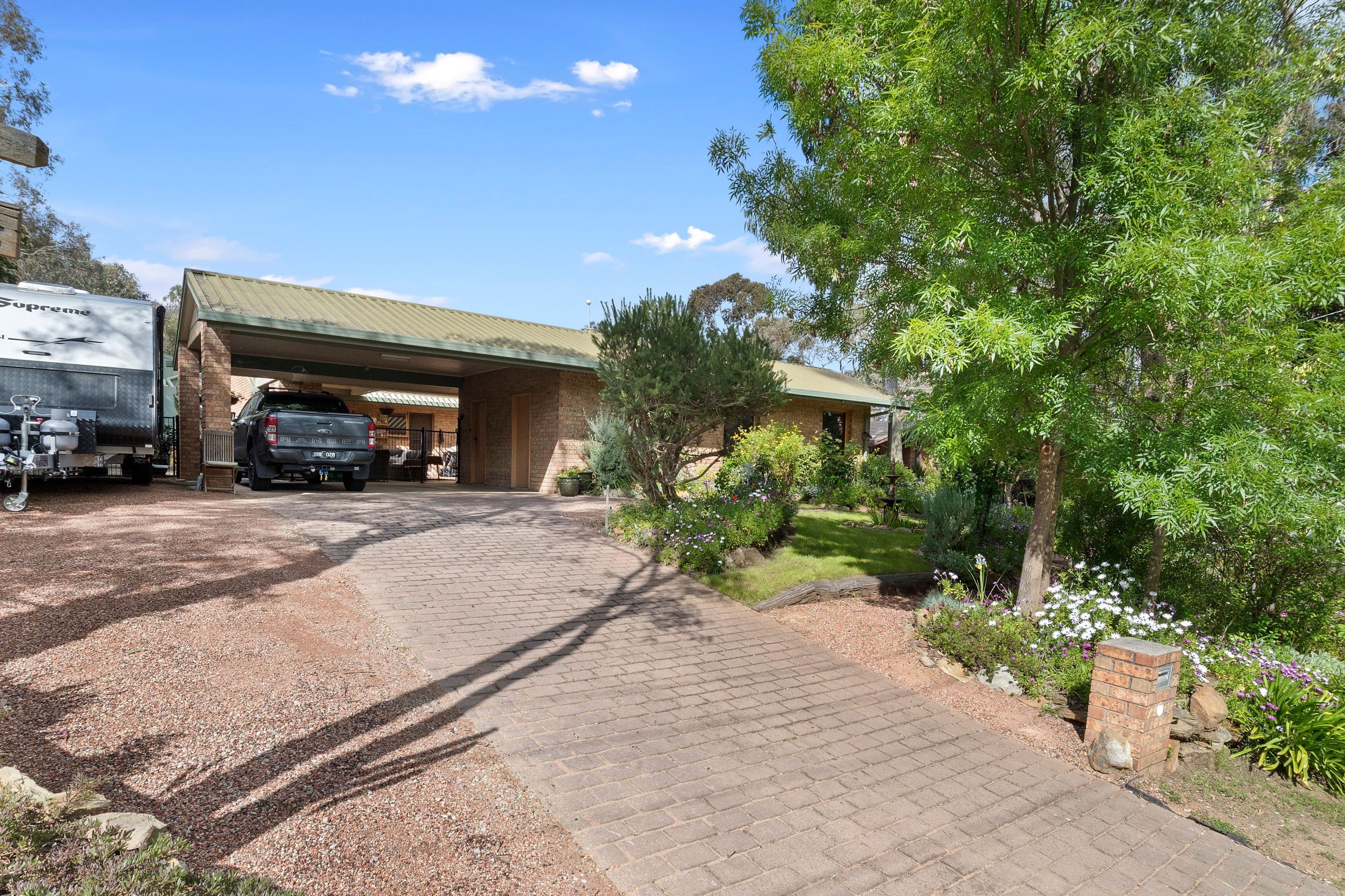 48 Milton Avenue, Spring Gully VIC 3550, Spring Gully - Thumbnail 3