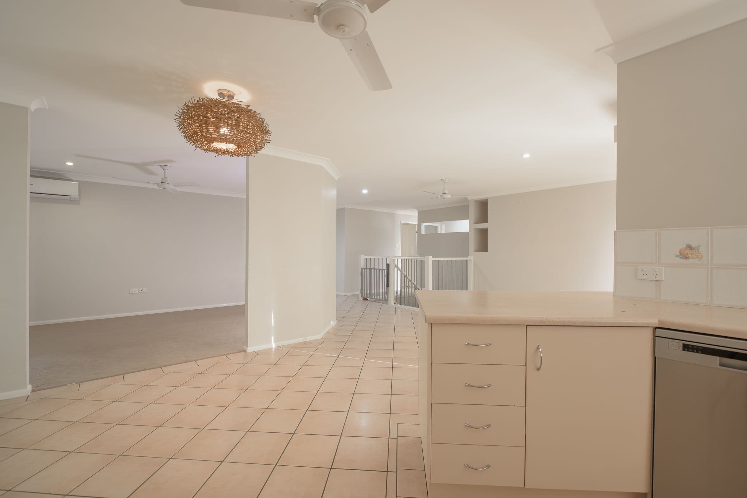 14 Coolibah Street, Kin Kora QLD 4680, Kin Kora - Thumbnail 3