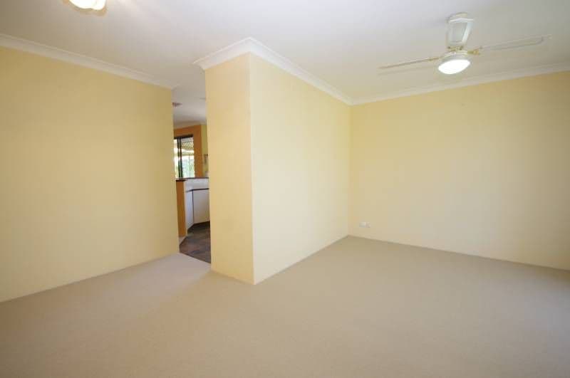 10 Galpini Place, MIRRABOOKA WA 6061, Mirrabooka - Thumbnail 2