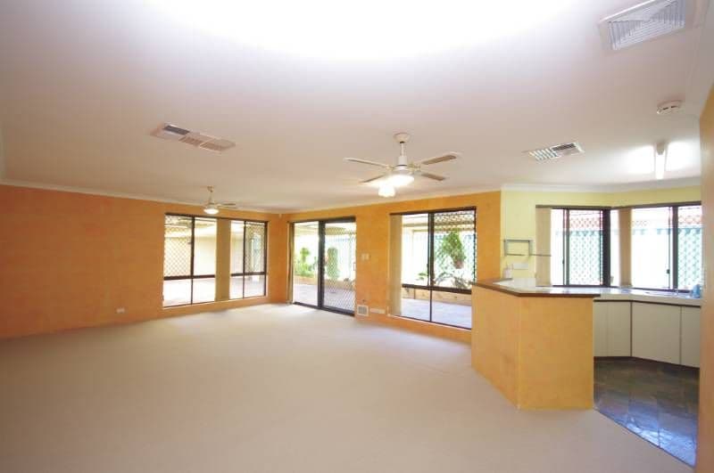 10 Galpini Place, MIRRABOOKA WA 6061, Mirrabooka - Thumbnail 4