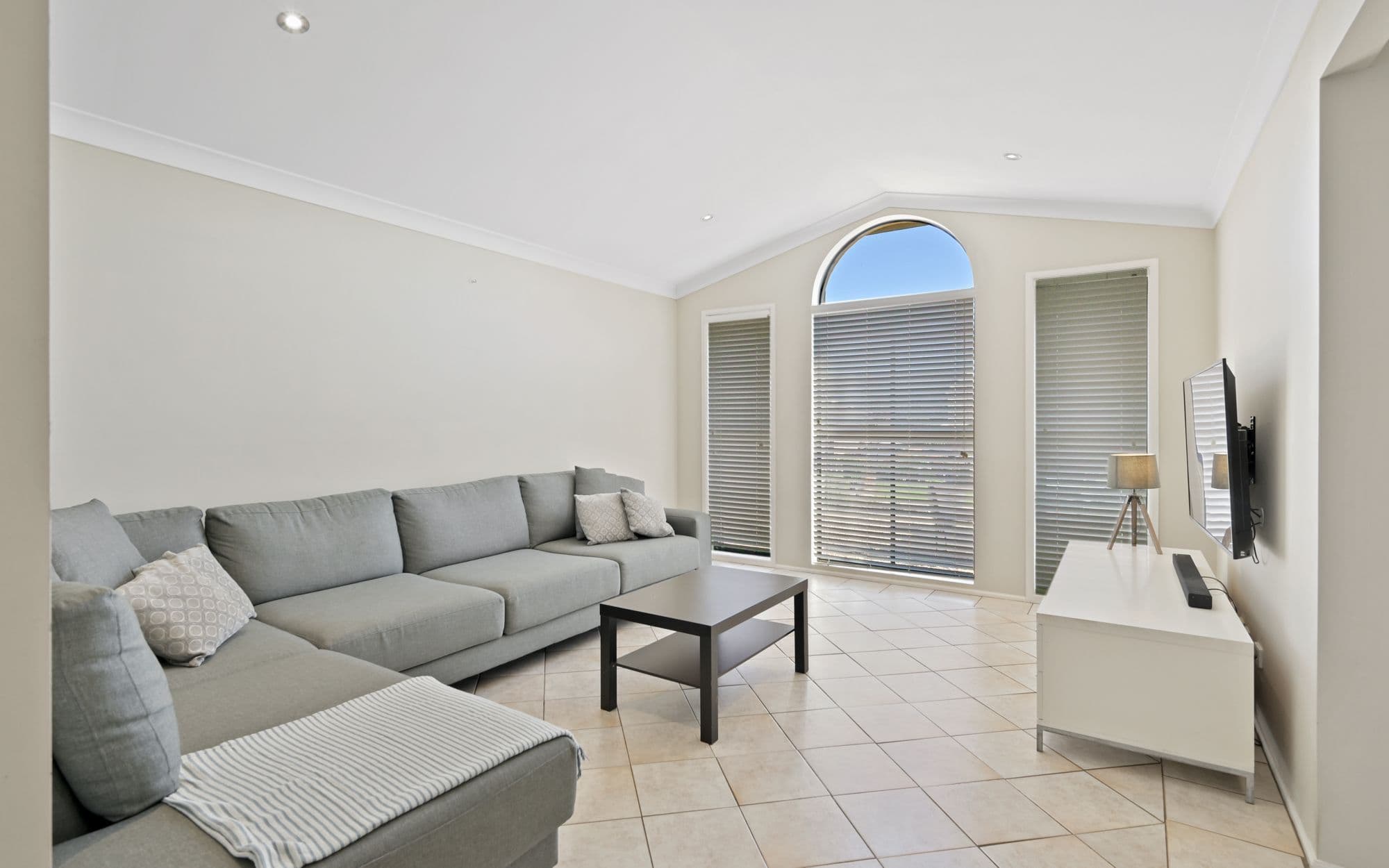 5 Ambler Place, Narellan Vale NSW 2567, Narellan Vale - Thumbnail 2