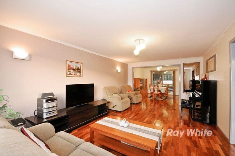 4 Sally Close, WANTIRNA SOUTH VIC 3152, Wantirna South - Thumbnail 8