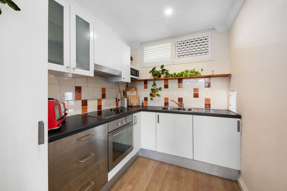 93 Swann Road, Taringa QLD 4068, Taringa - Thumbnail 6