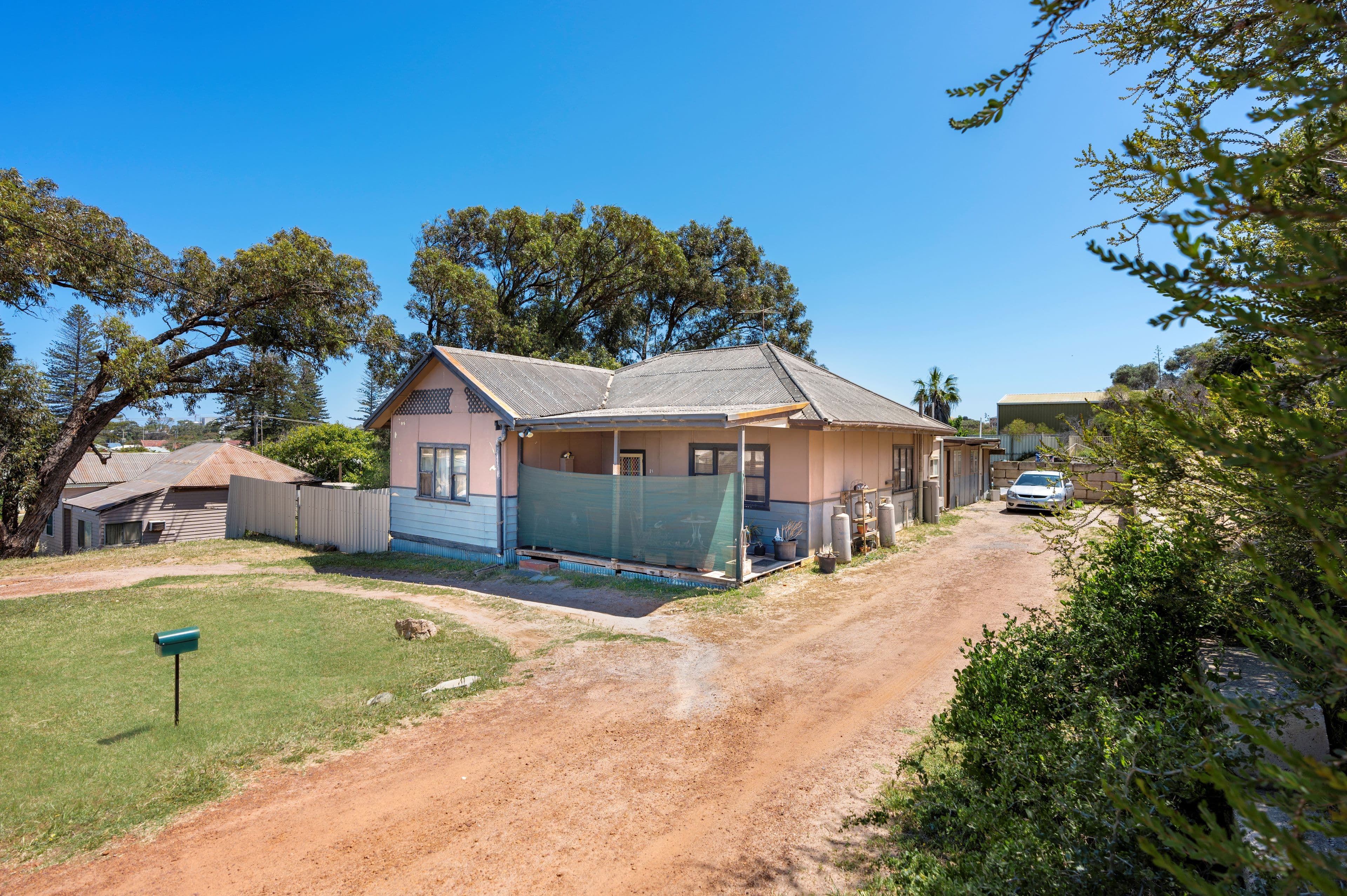13 Elizabeth Street, Geraldton WA 6530, Geraldton - Thumbnail 3