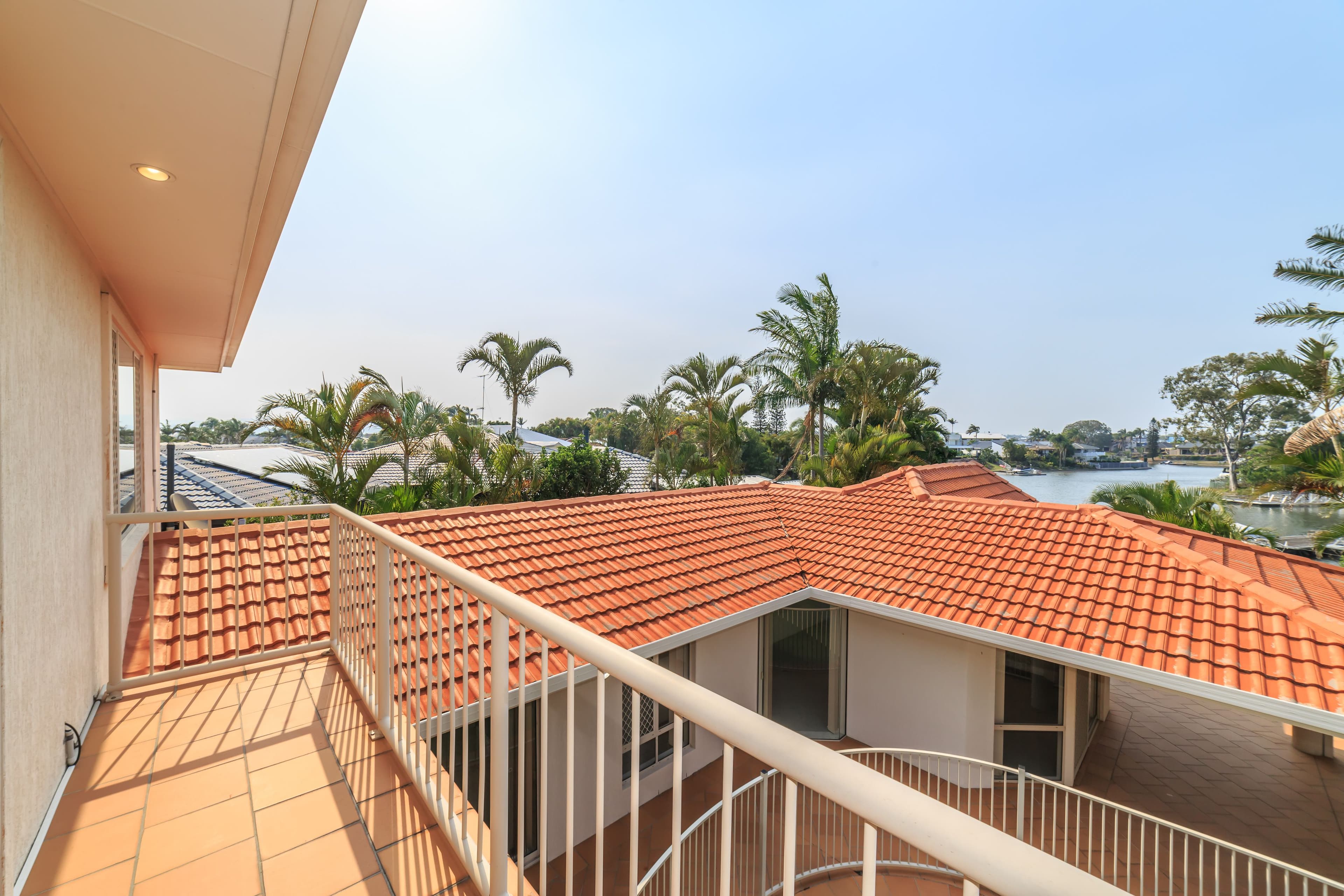 1 Balmoral Avenue, Sorrento QLD 4217, Sorrento - Thumbnail 5