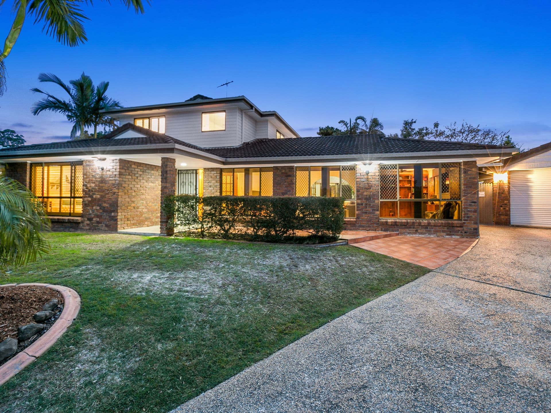 11 Leru Street, Mansfield QLD 4122, Mansfield - Image 1