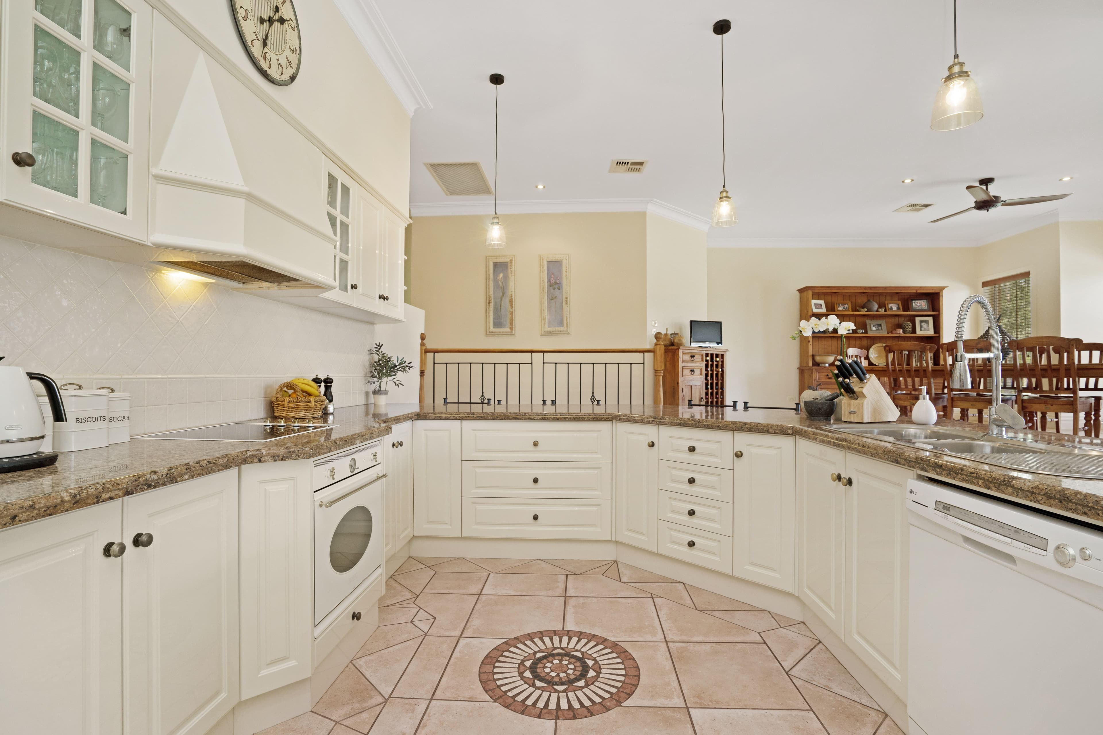 18 Rosebank Drive, Wallalong - Thumbnail 4