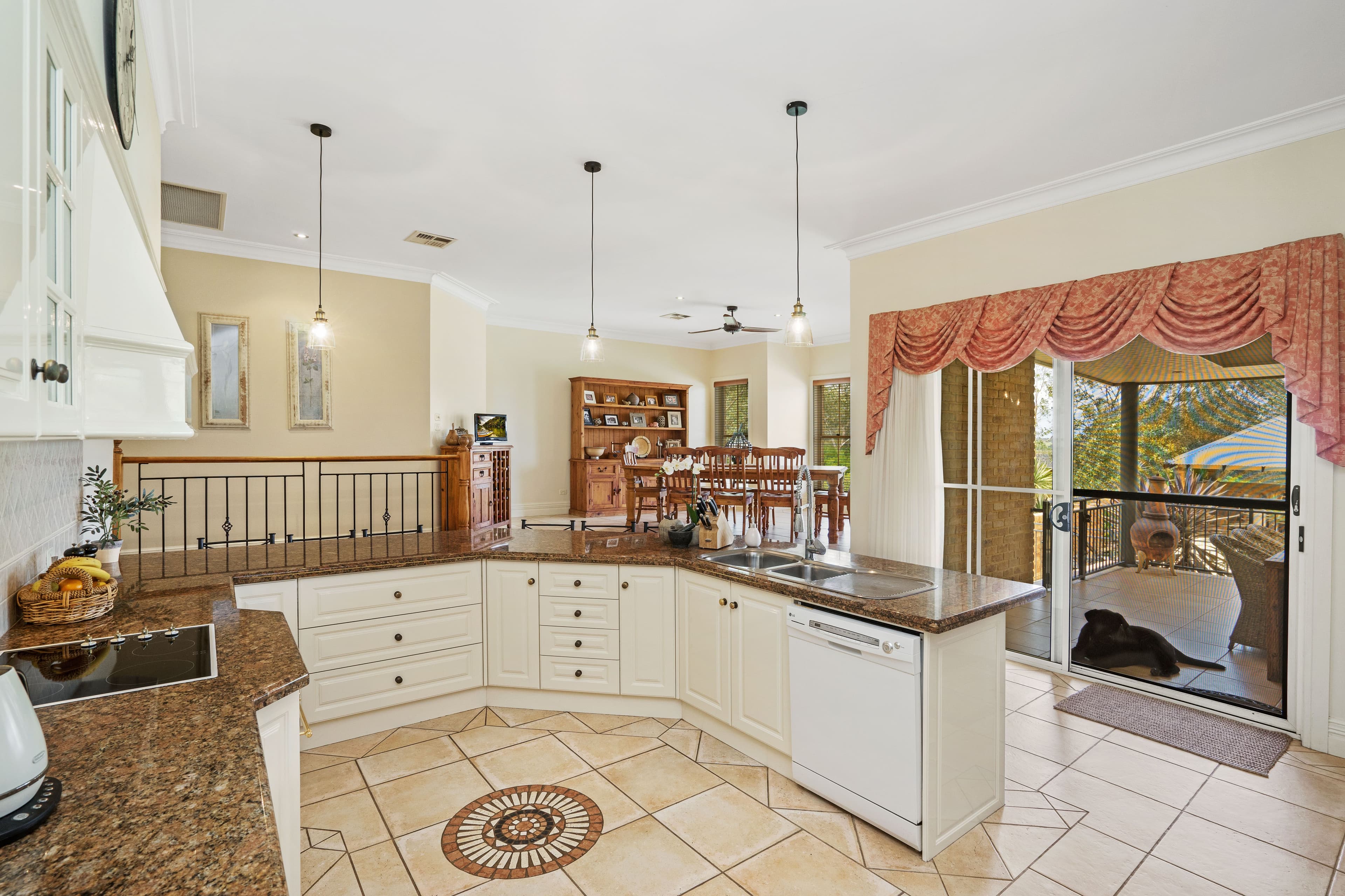 18 Rosebank Drive, Wallalong - Thumbnail 5