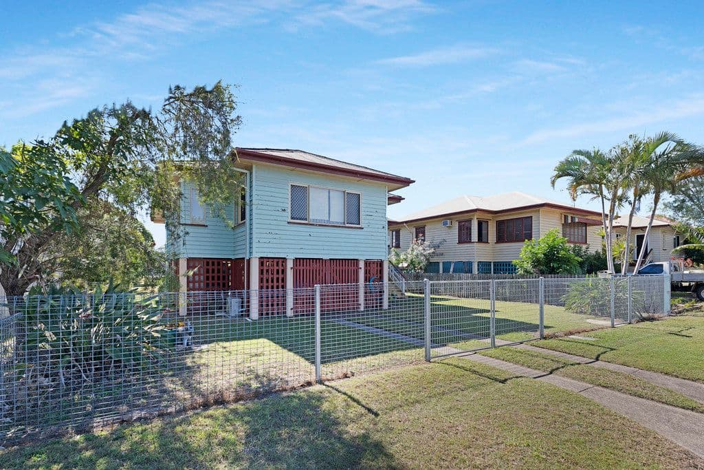 27 Beatrice Street, Walkervale QLD 4670, Walkervale - Thumbnail 2