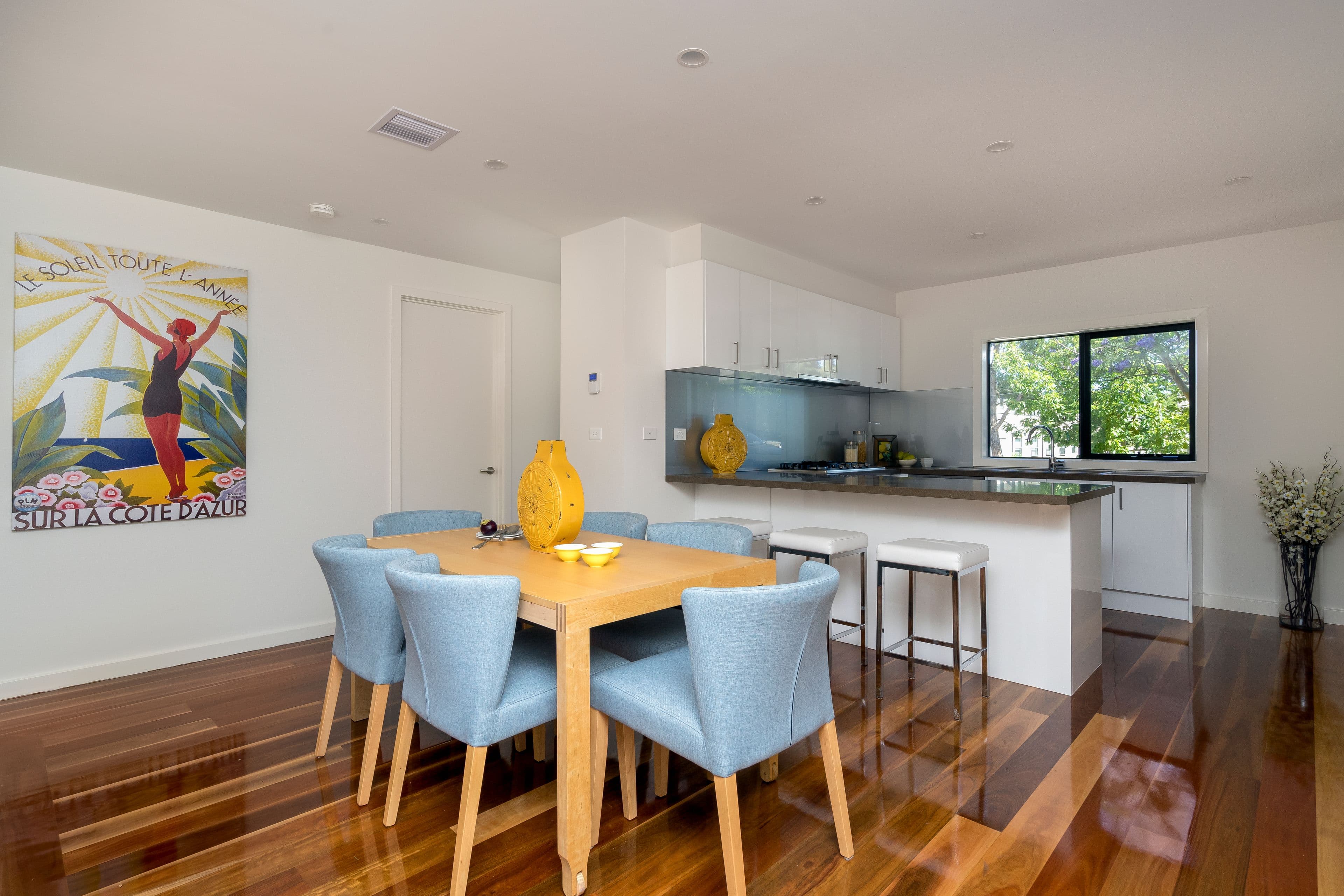 10 Strabane Avenue, Mont Albert North VIC 3129, Mont Albert North - Thumbnail 4