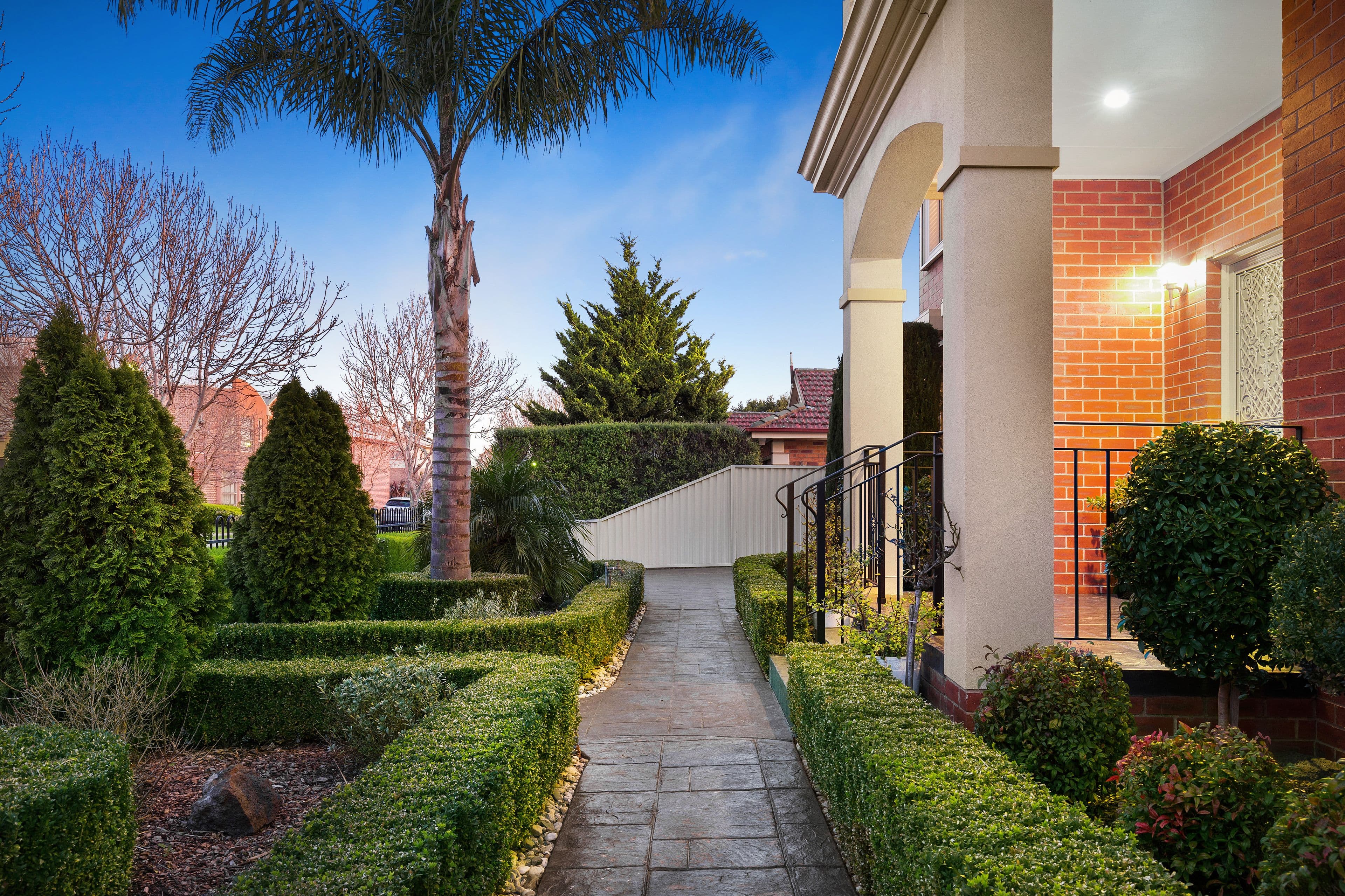 28 Flinders Chase, Pakenham VIC 3810, Pakenham - Thumbnail 2