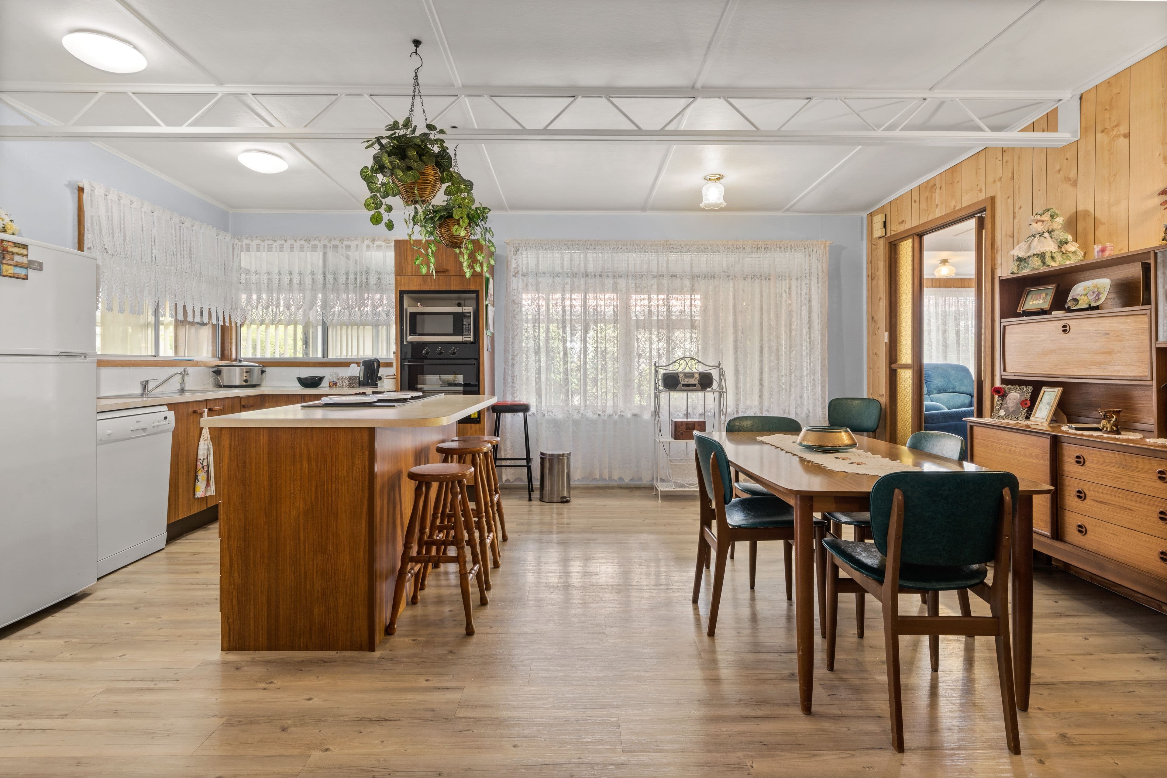 4 Francis Street, Goulburn NSW 2580, Goulburn - Thumbnail 2