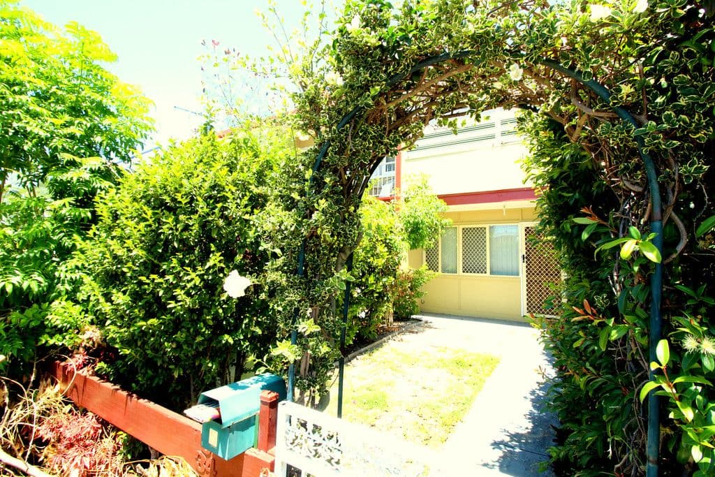 34 Benabrow Avenue, Bongaree QLD 4507, Bongaree - Thumbnail 2