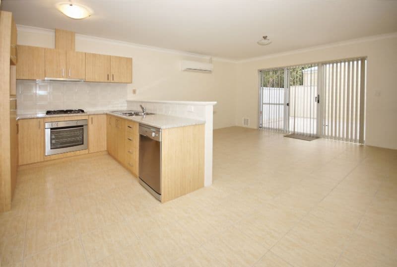 8a Mildmay Street, BALGA WA 6061, Balga - Thumbnail 4