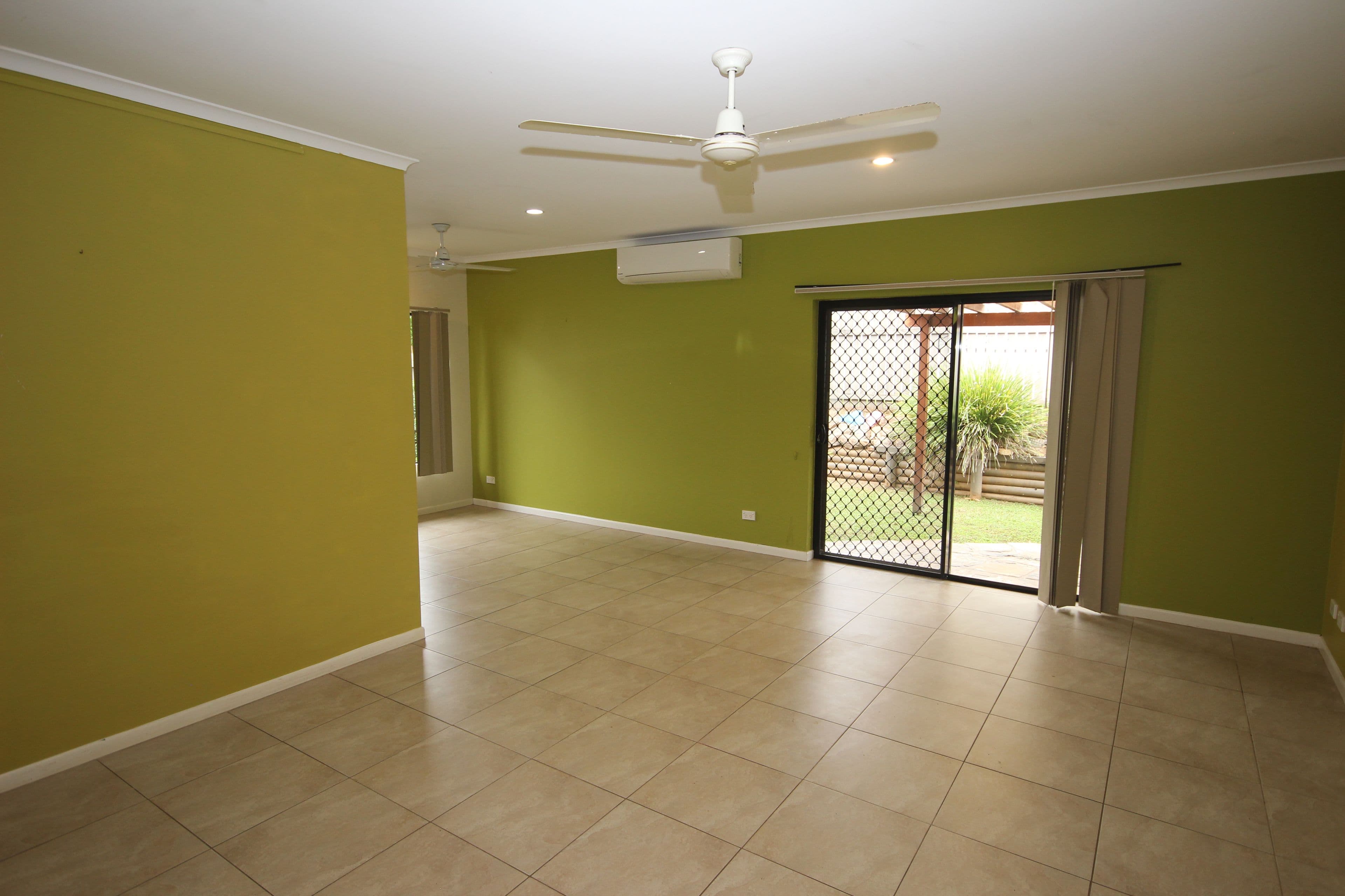 unit 2 3 Australis Close, Edmonton QLD 4869, Edmonton - Thumbnail 3