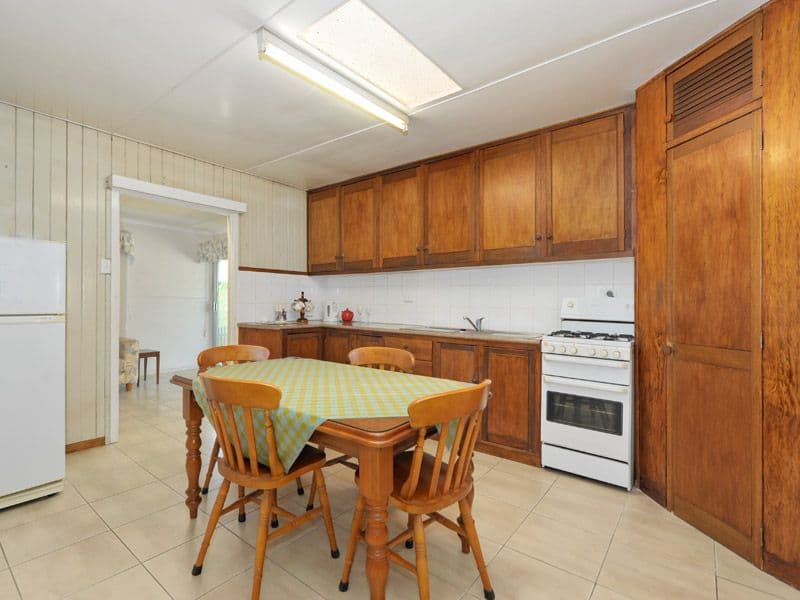 81 Riding Road, HAWTHORNE QLD 4171, Hawthorne - Thumbnail 6