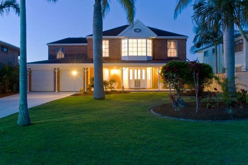 64 Waitomo Street, BROADBEACH WATERS QLD 4218, Broadbeach Waters - Thumbnail 5