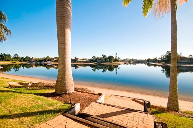 64 Waitomo Street, BROADBEACH WATERS QLD 4218, Broadbeach Waters - Thumbnail 7