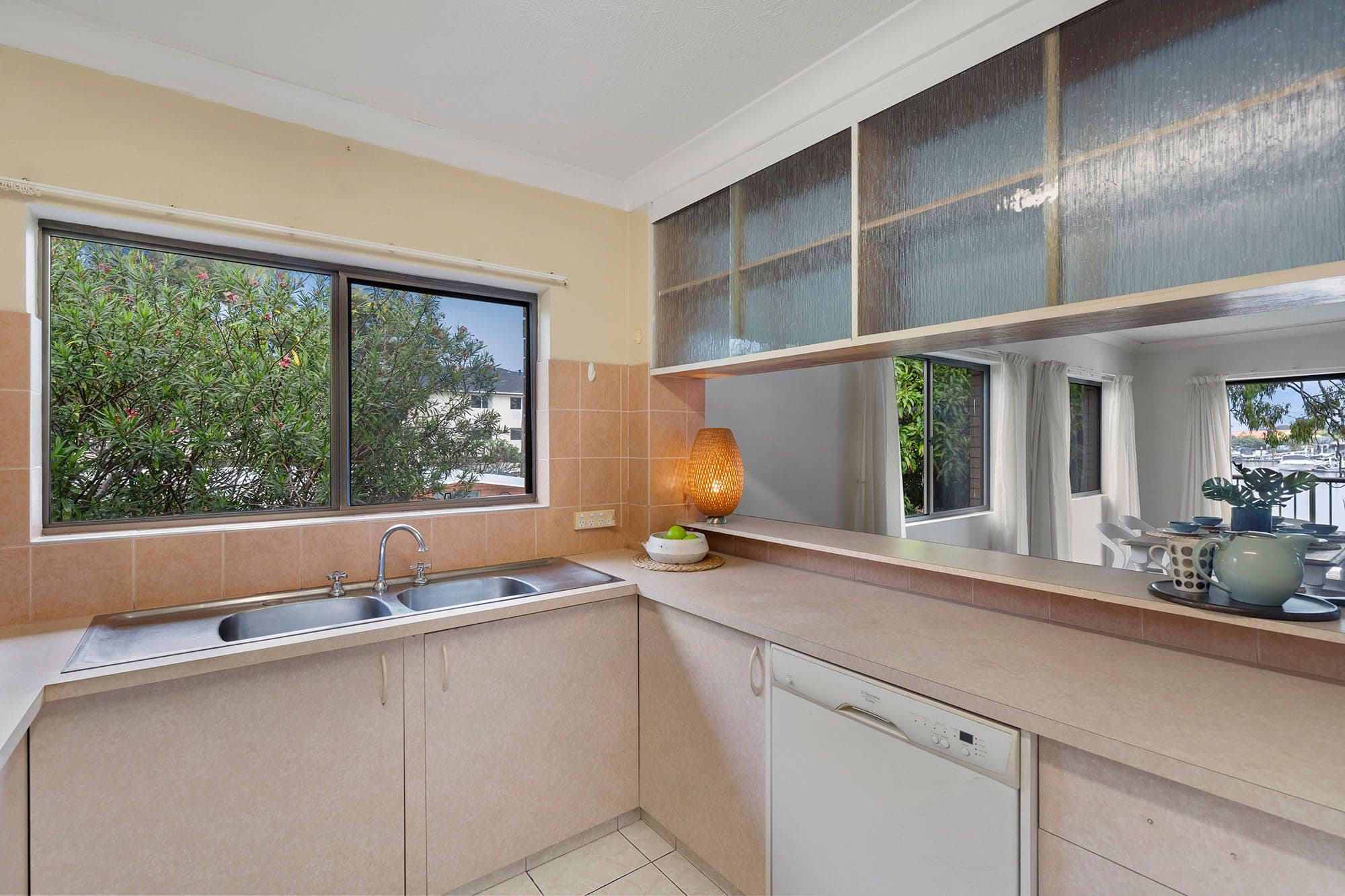 44 Back Street, Biggera Waters QLD 4216, Biggera Waters - Thumbnail 4