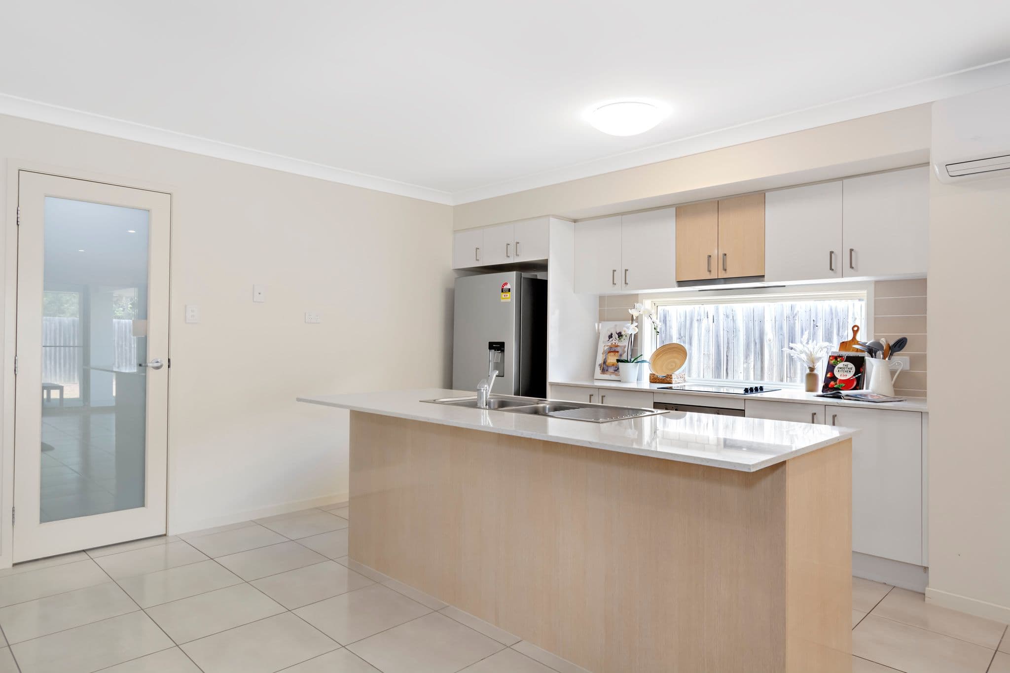 28 Percy Earl Crescent, Pimpama QLD 4209, Pimpama - Thumbnail 2