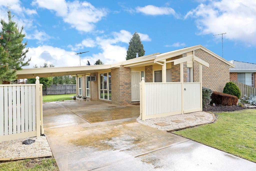 2 Beretta Court, Corio VIC 3214, Corio - Image 1