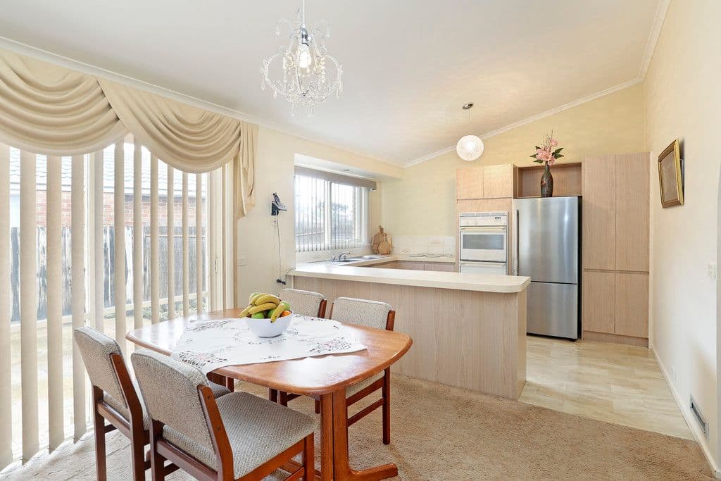 2 Beretta Court, Corio VIC 3214, Corio - Thumbnail 2