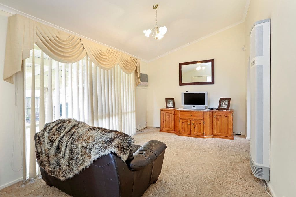 2 Beretta Court, Corio VIC 3214, Corio - Thumbnail 3