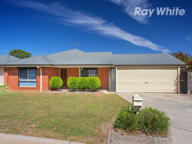 25 Almurta Court, Springdale Heights - Image 1