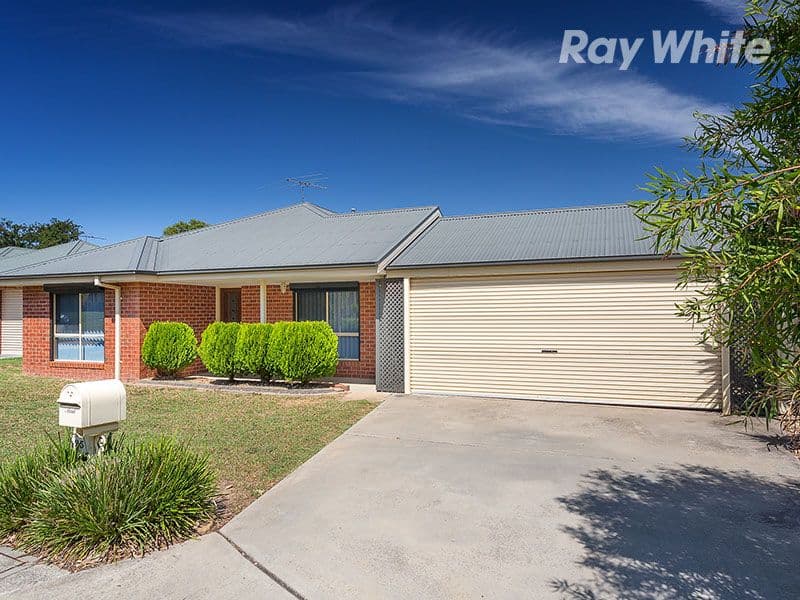 25 Almurta Court, Springdale Heights - Thumbnail 2