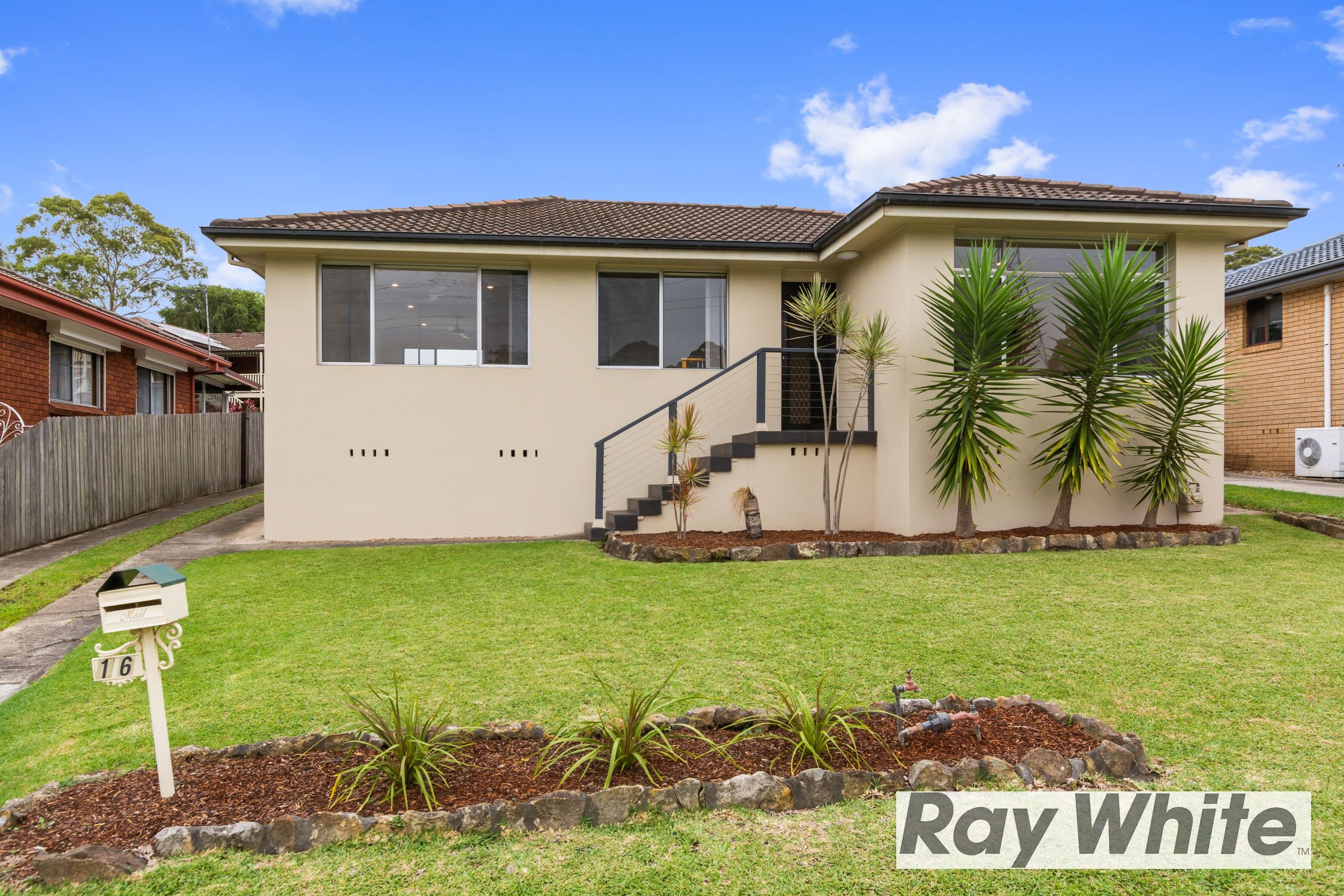 16 Dimond Avenue, Kanahooka - Thumbnail 4