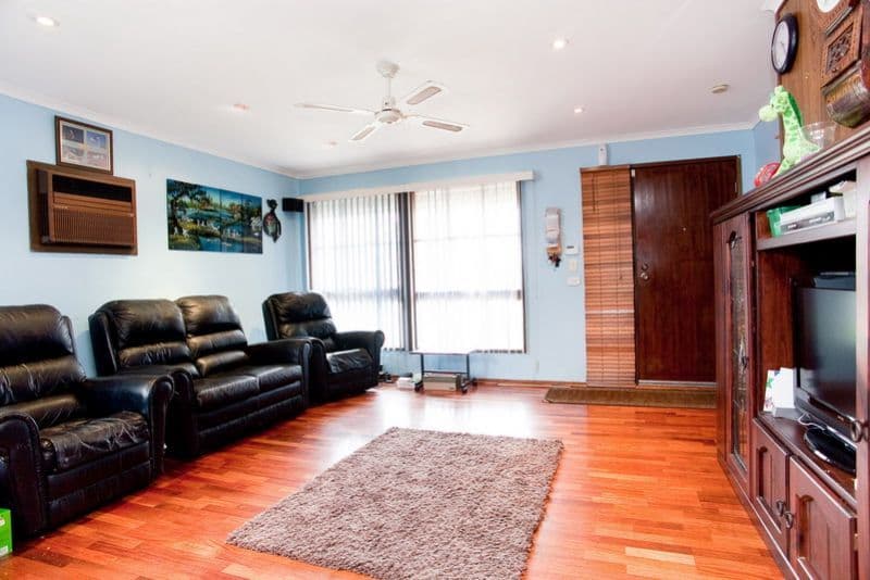 36 Kellaway Crescent, MILL PARK VIC 3082, Mill Park - Thumbnail 3