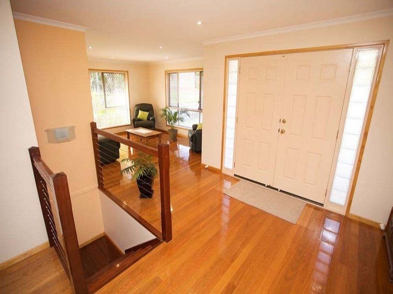 17 Golden Oak Crescent, CARINDALE QLD 4152, Carindale - Thumbnail 2