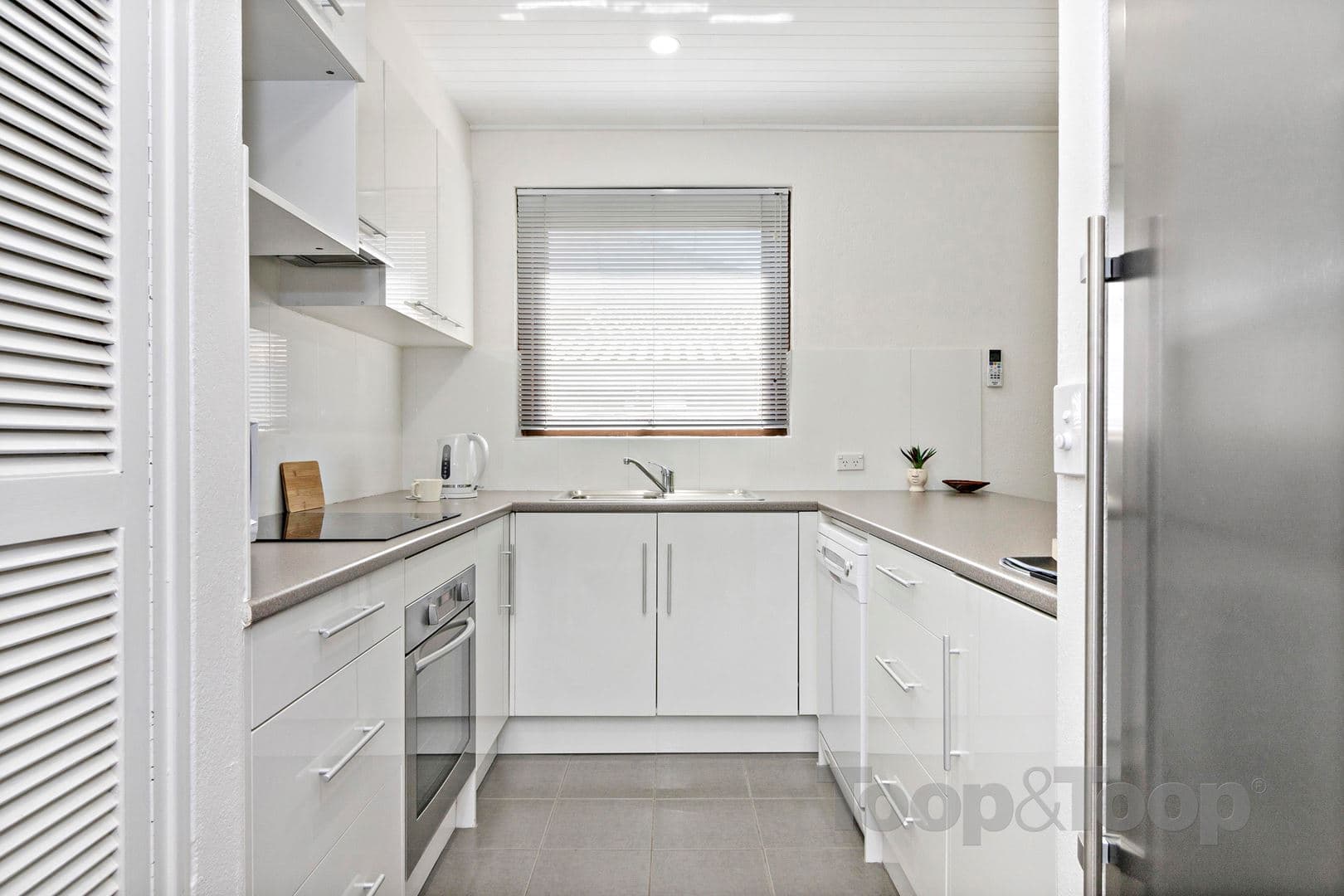 12 / 70 Finniss Street, North Adelaide SA 5006, North Adelaide - Thumbnail 2