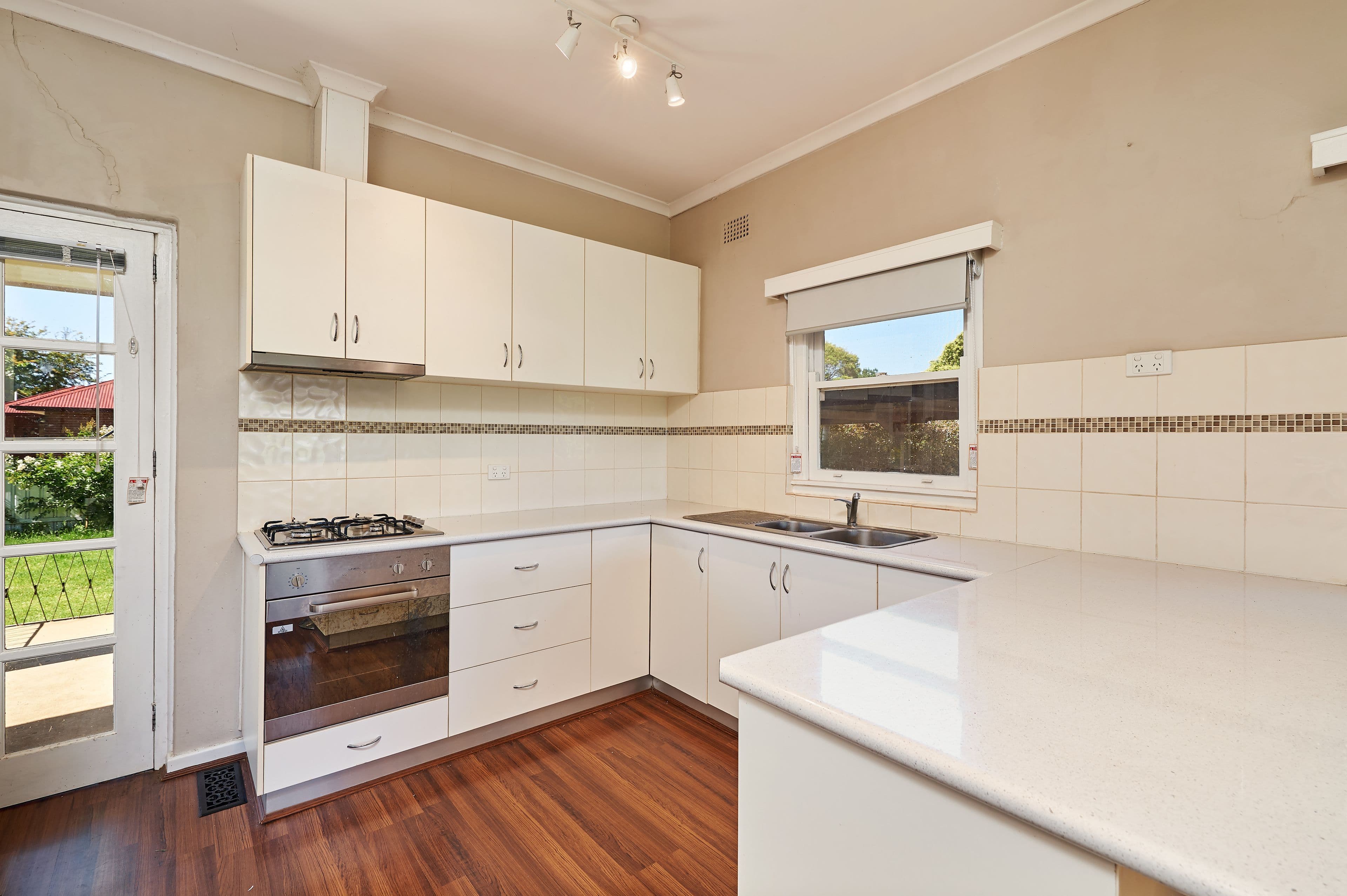 27 North Parade, Wagga Wagga - Thumbnail 5