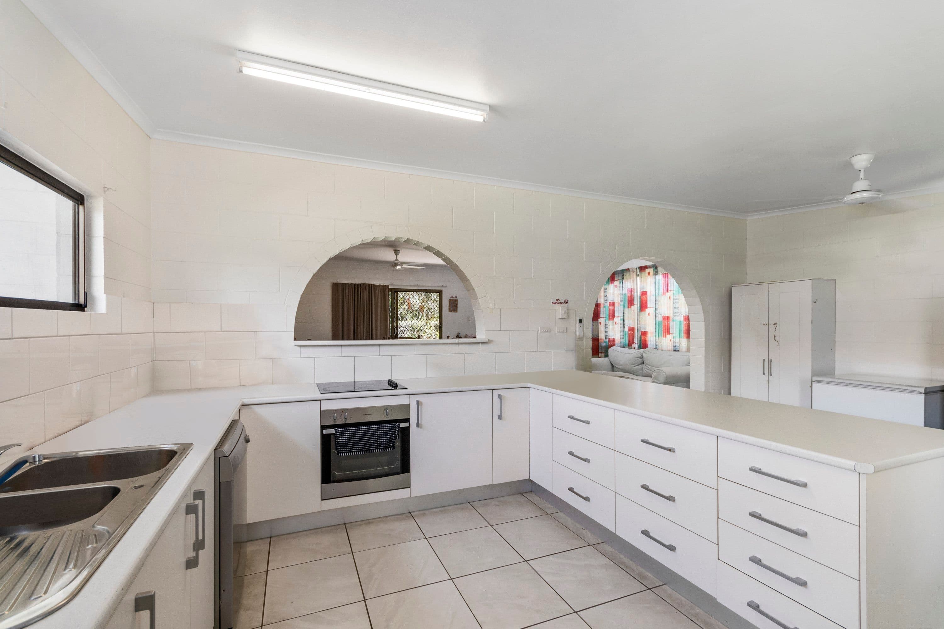 40 Mitchell Street, SOUTH MISSION QLD 4852, South Mission Beach - Thumbnail 4