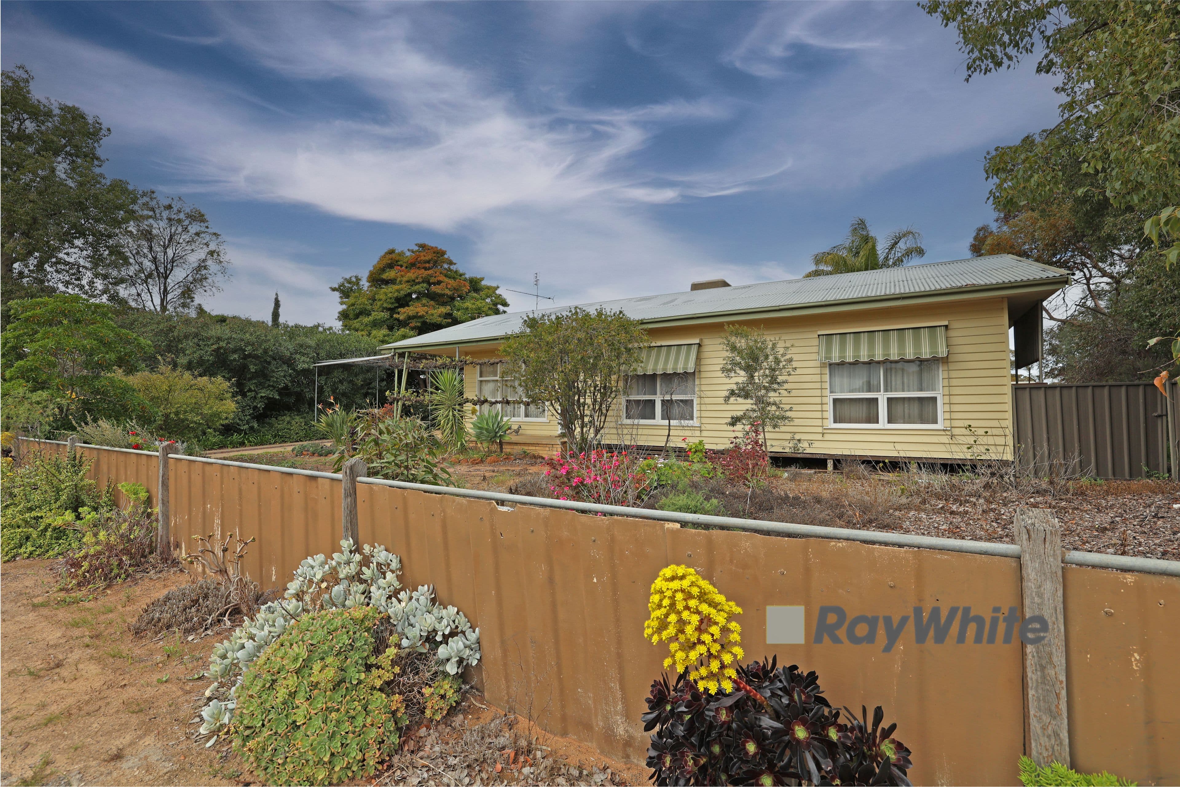 33 Cregan Street, Walpeup VIC 3507, Walpeup - Image 1