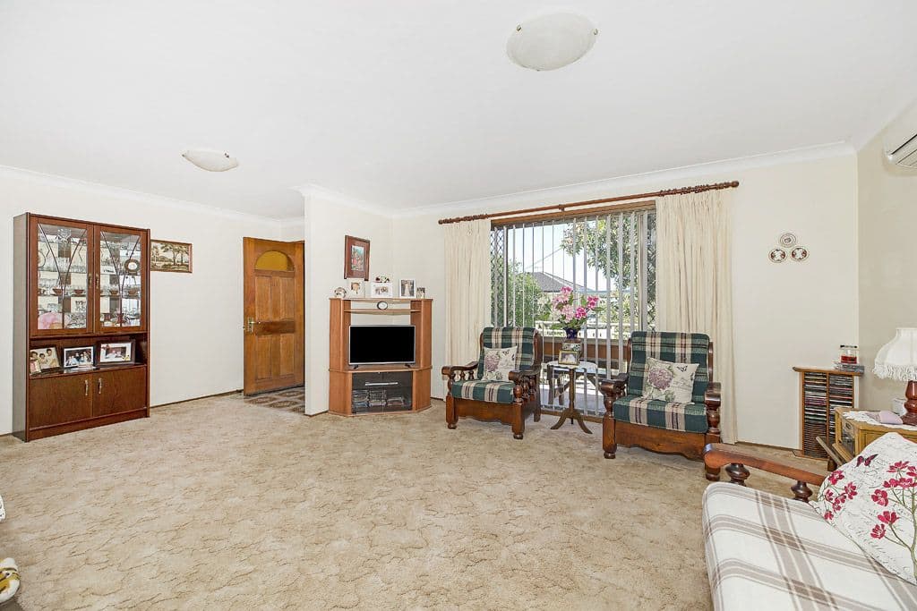 16 Tuloa Street, Wangi Wangi - Thumbnail 2