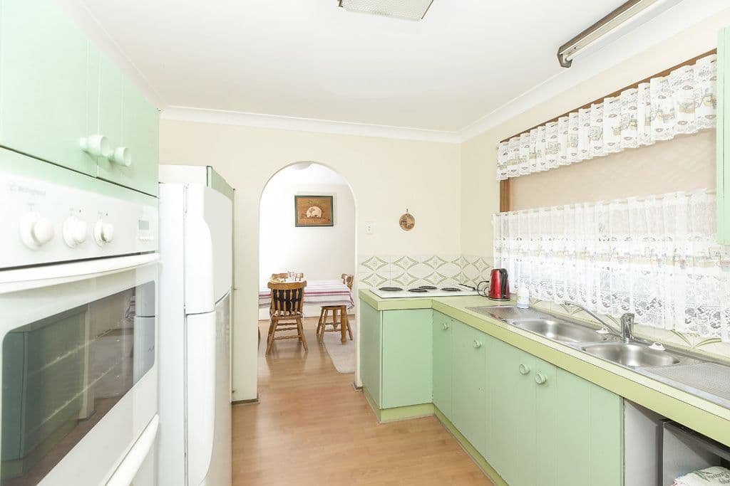 16 Tuloa Street, Wangi Wangi - Thumbnail 4