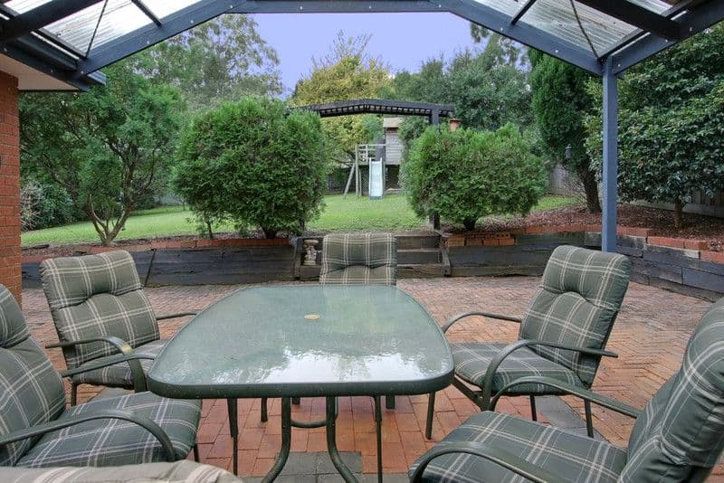 18 Napoleon Road, FERNTREE GULLY VIC 3156, Ferntree Gully - Thumbnail 8