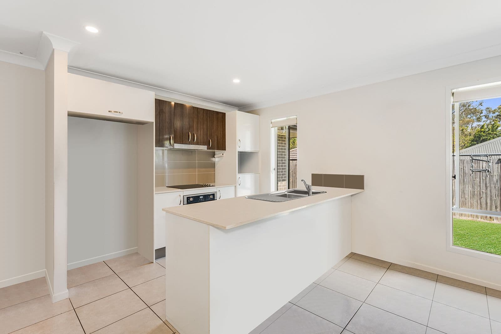 15 Cruiser Street, Burpengary QLD 4505, Burpengary - Thumbnail 4