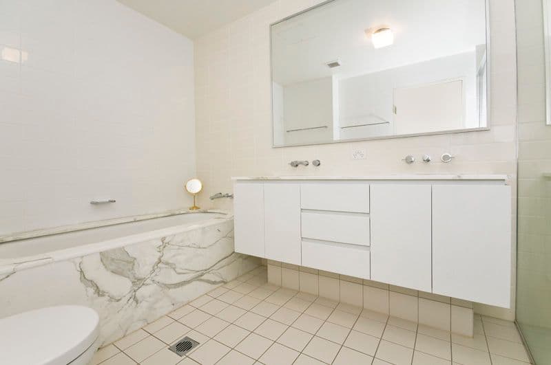 4 Browns Lane, Tiaro, QLD, 4650, Tiaro - Thumbnail 3