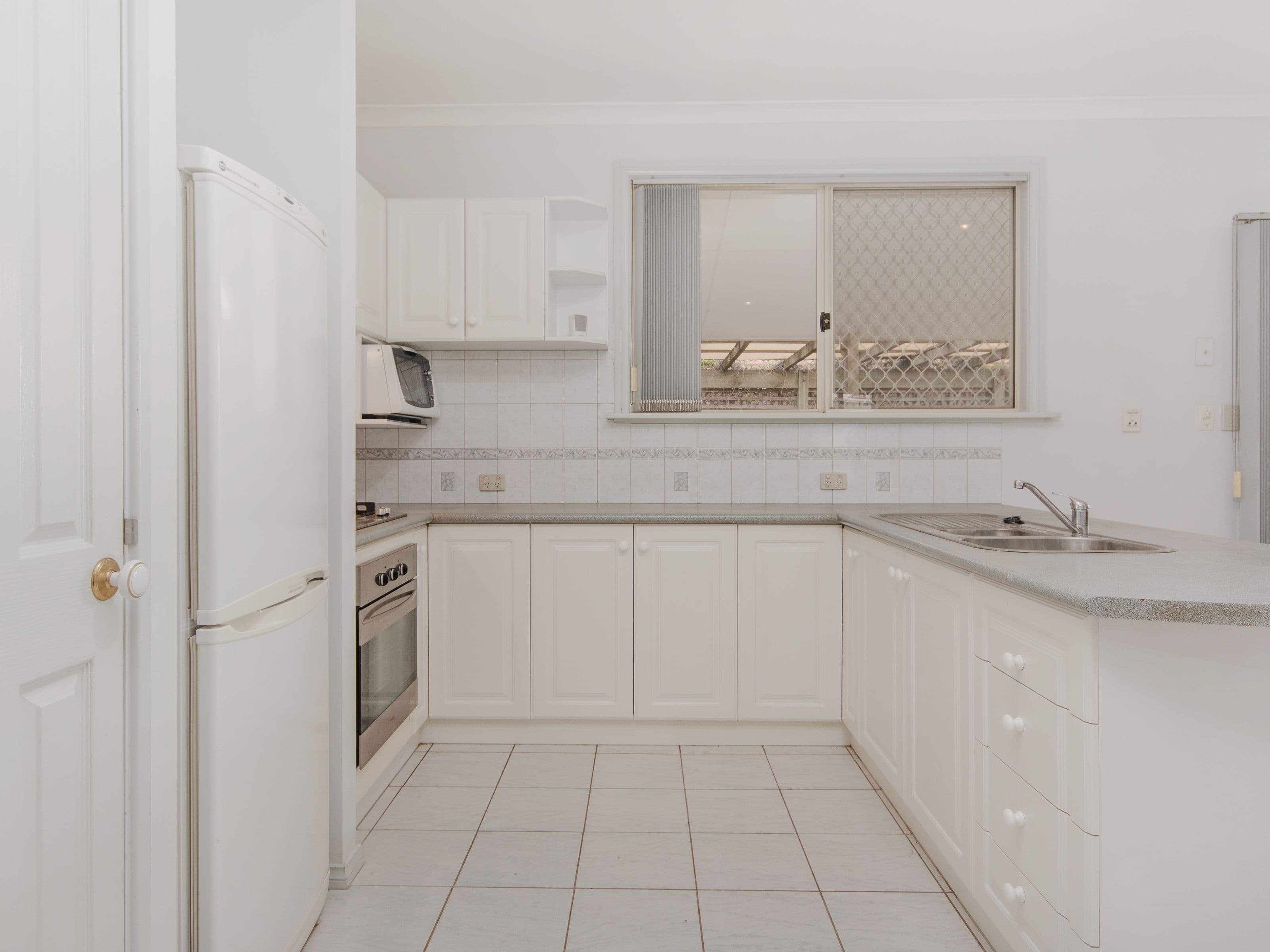 185a Kent Street, Rockingham WA 6168, Rockingham - Thumbnail 3