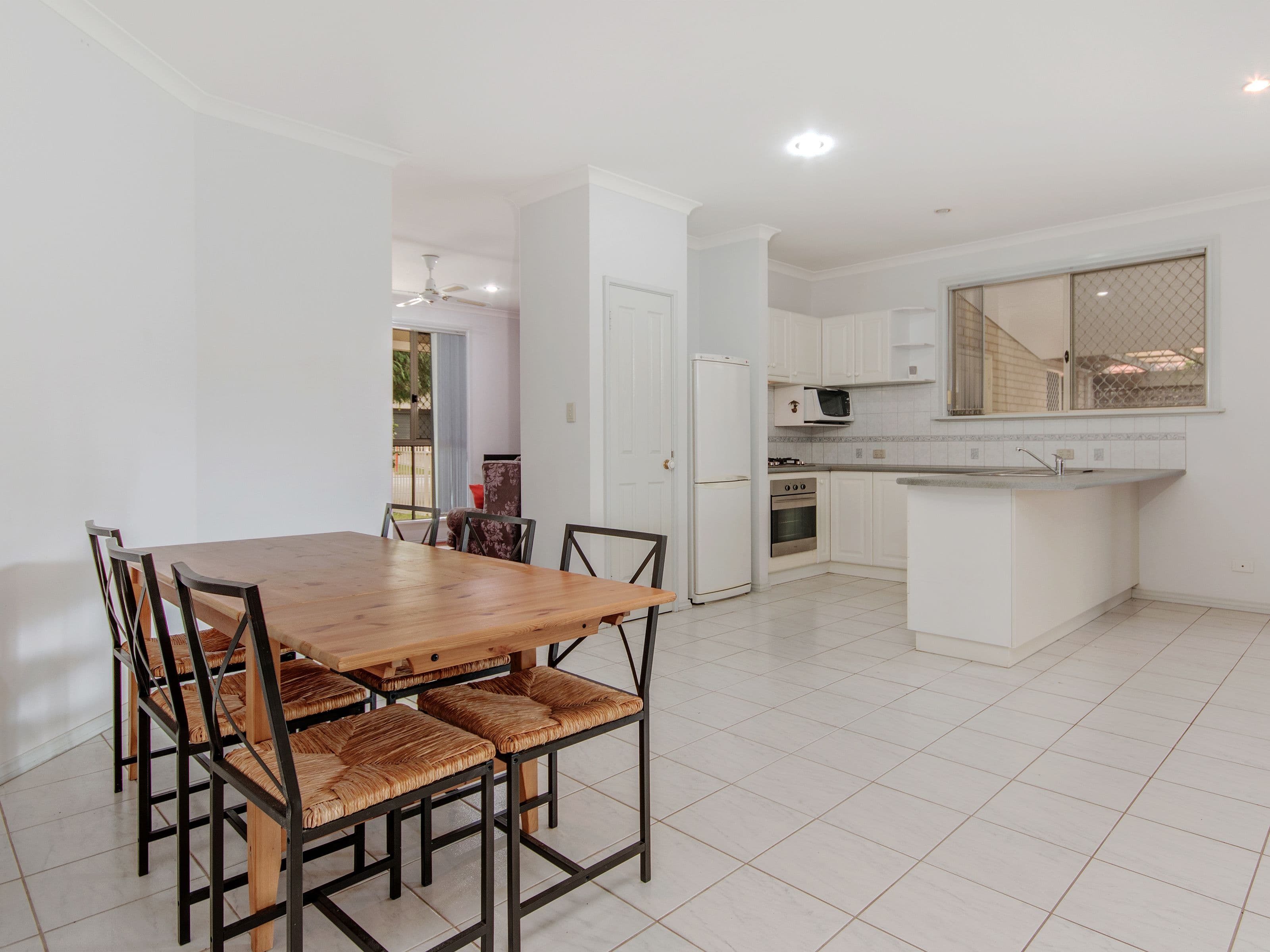 185a Kent Street, Rockingham WA 6168, Rockingham - Thumbnail 4