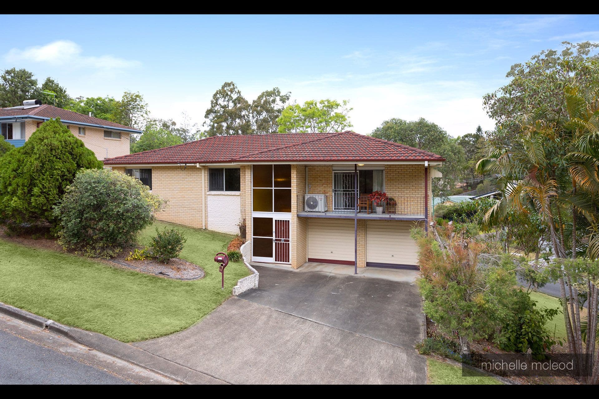 10 Robyn Street, Chapel Hill QLD 4069, Chapel Hill - Image 1