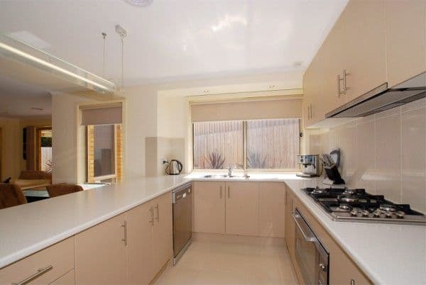 11 Mulberry Court, CRANBOURNE NORTH VIC 3977, Cranbourne North - Thumbnail 2