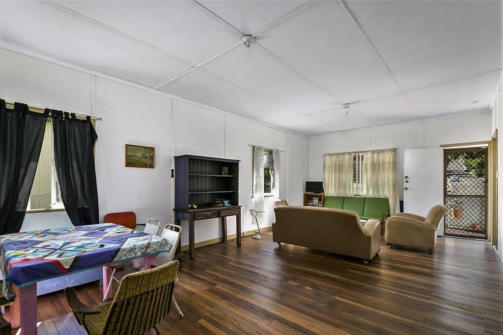 32 Stephenson Street, Sadliers Crossing QLD 4305, Sadliers Crossing - Thumbnail 5
