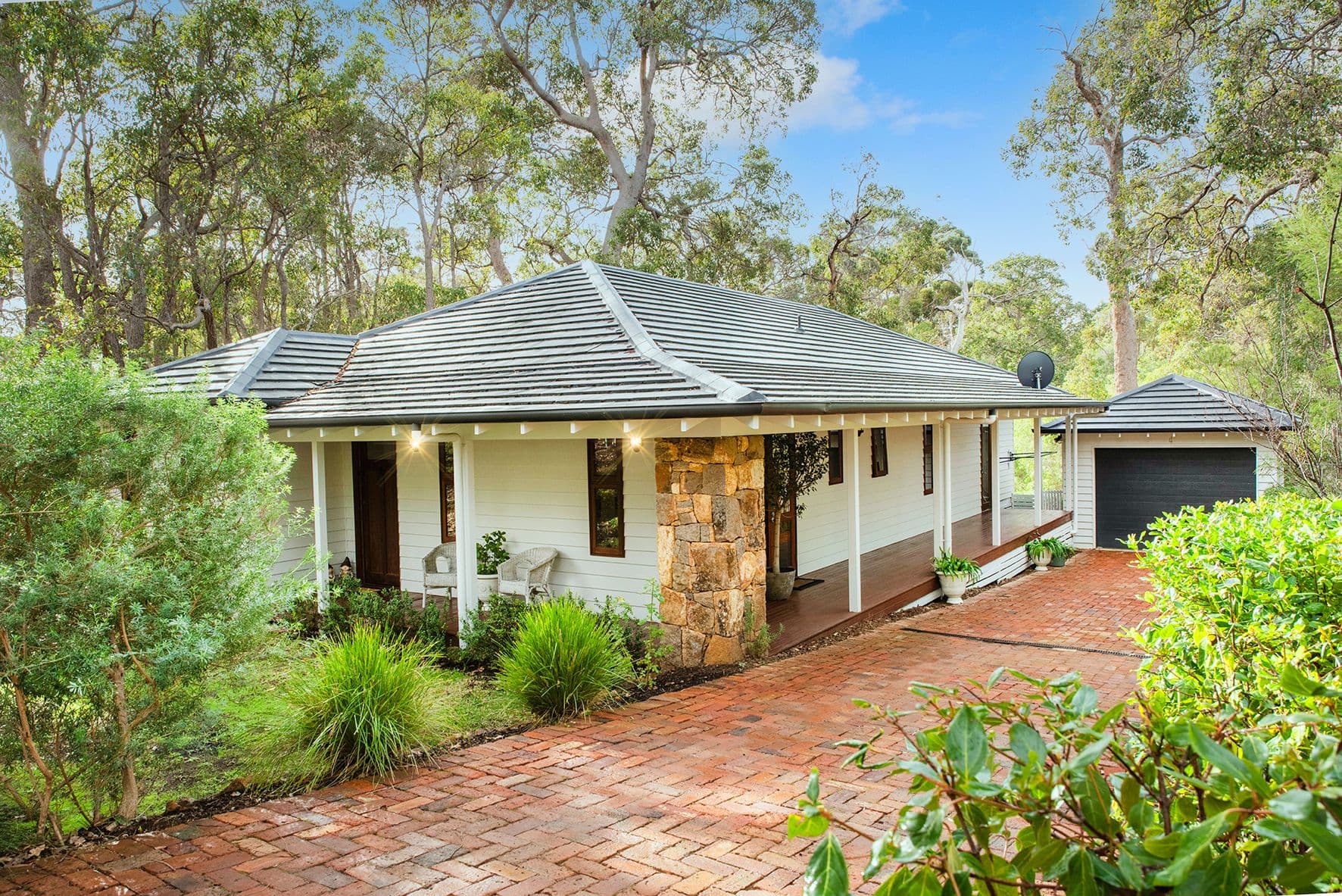 4 Holly Place, Cowaramup WA 6284, Cowaramup - Thumbnail 2
