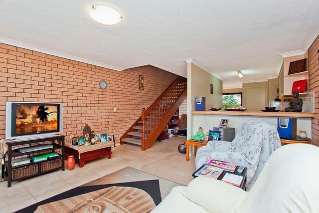 22 Dunlin Drive, BURLEIGH WATERS QLD 4220, Burleigh Waters - Image 1