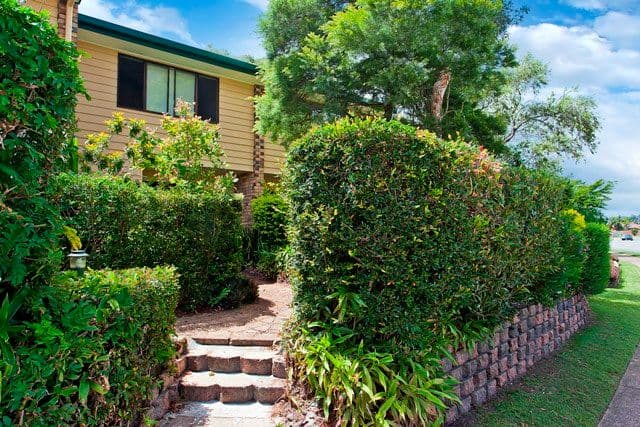 22 Dunlin Drive, BURLEIGH WATERS QLD 4220, Burleigh Waters - Thumbnail 2