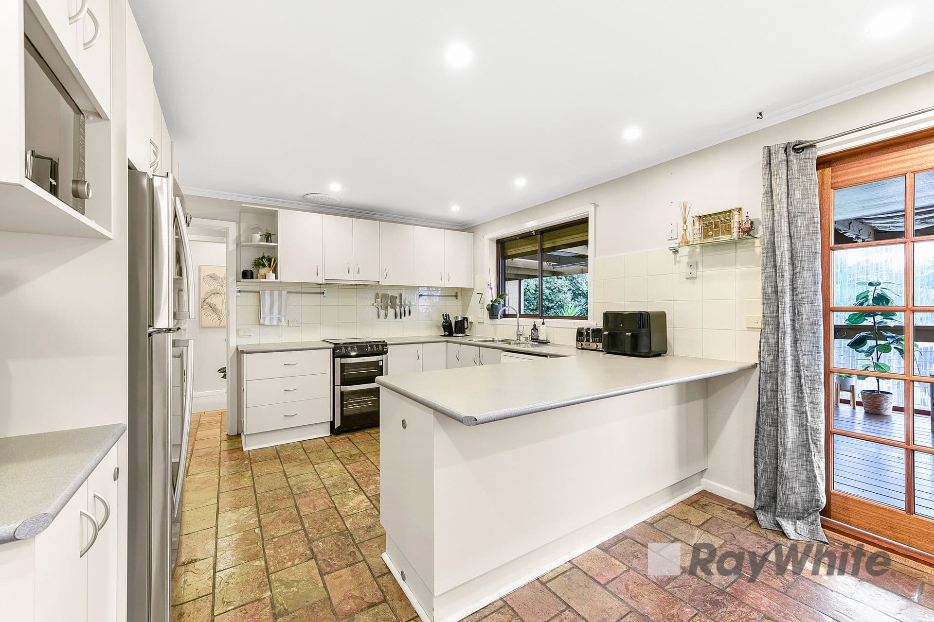 14 Rebecca Street, Doveton VIC 3177, Doveton - Thumbnail 7